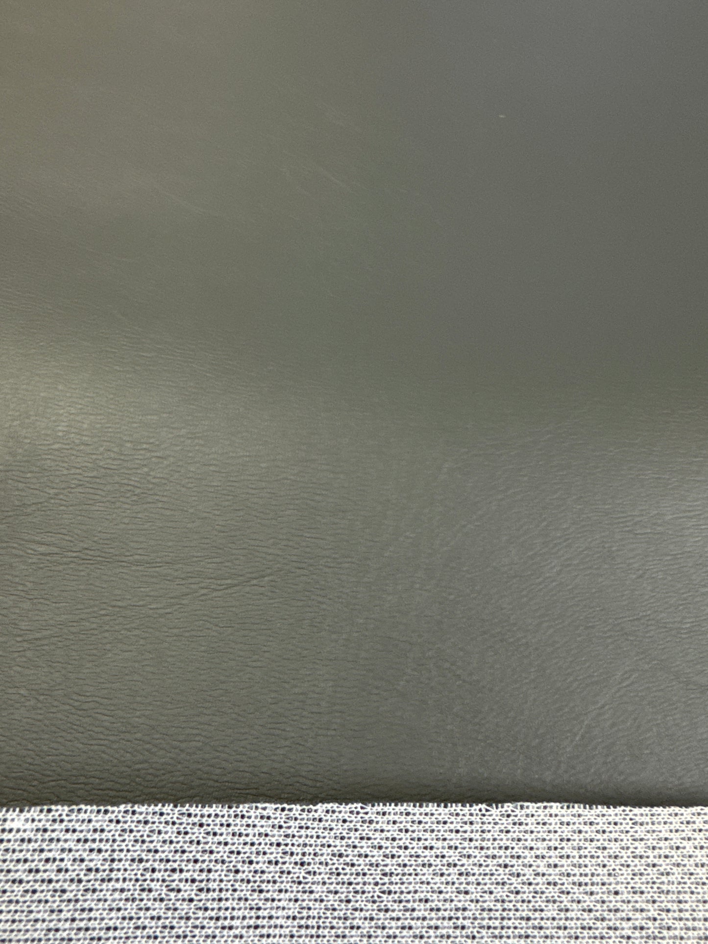 V22 DARK GREY 1.2MM VINYL