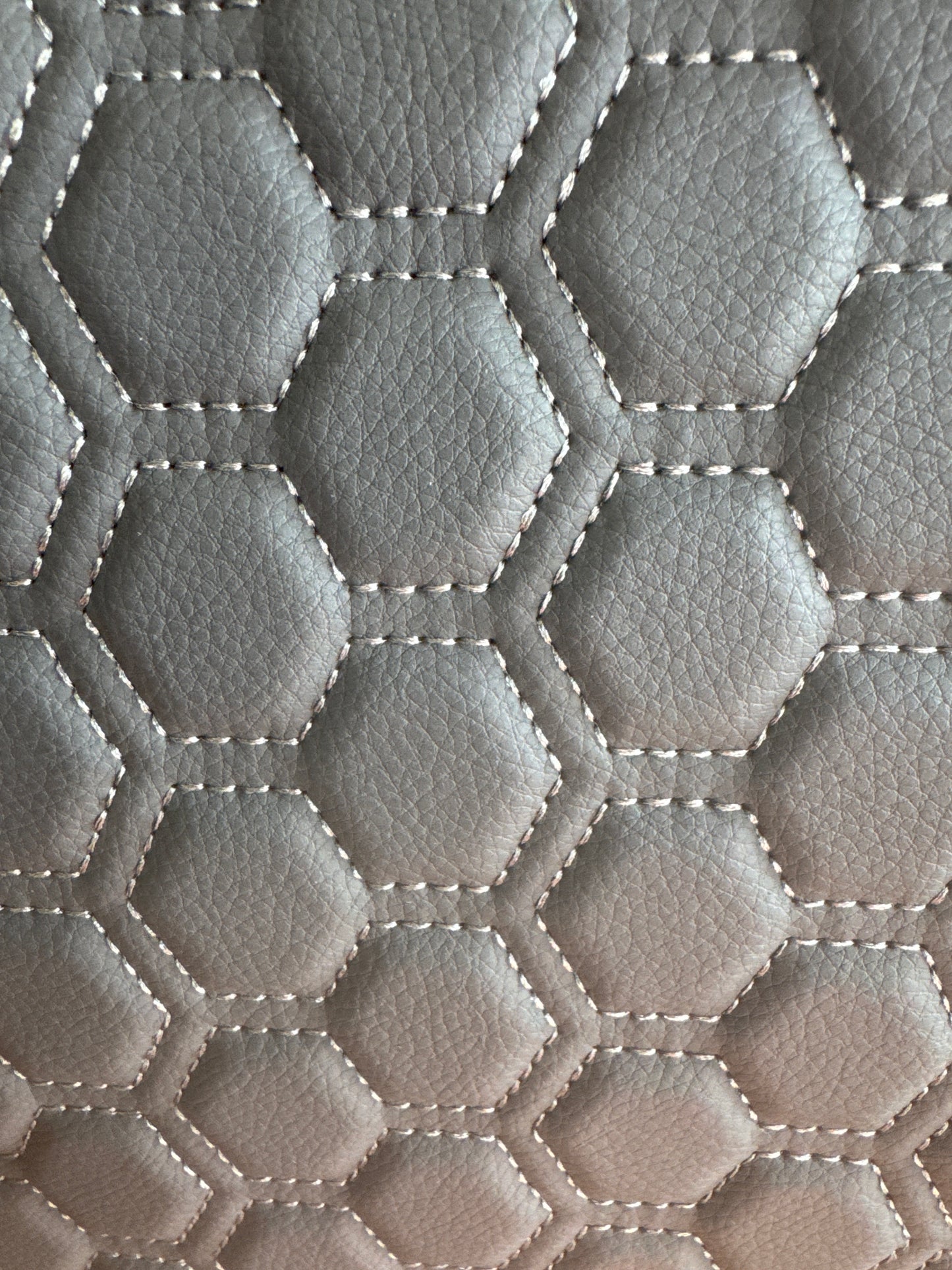 STITCHED VINYL GREY