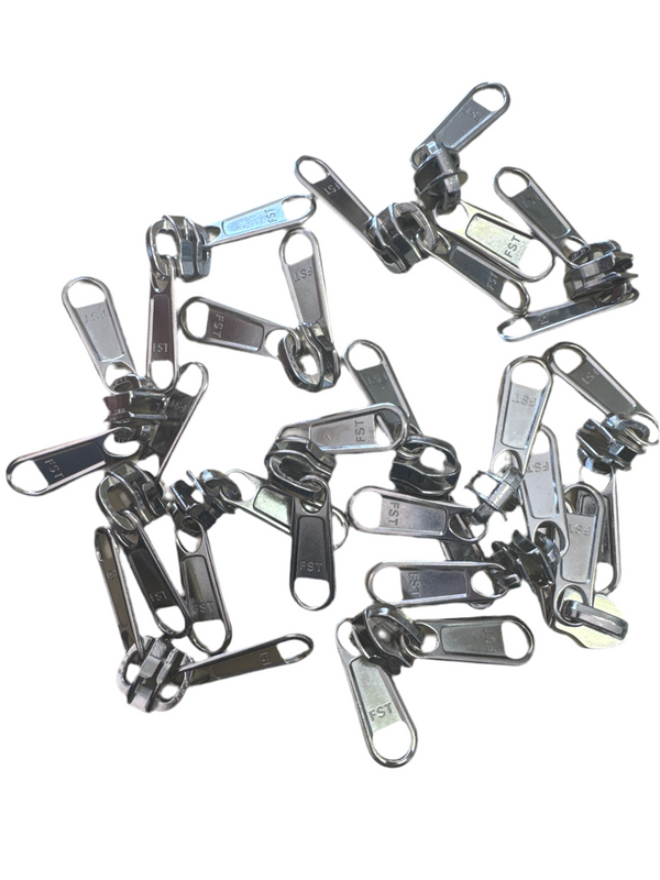 SLIDERS SIZE 10 DOUBLE TAB